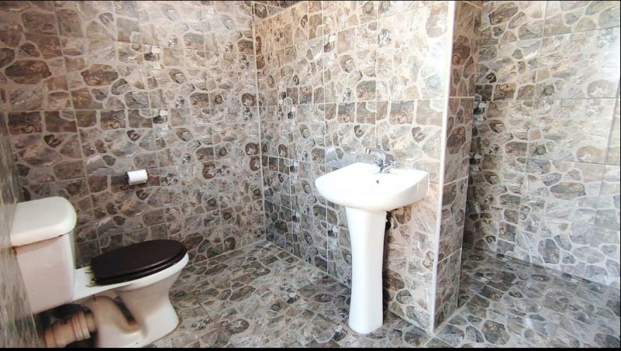 7 Bedroom Property for Sale in Deneysville Free State